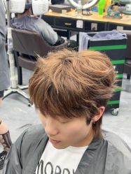 -藤野造型烫发染发