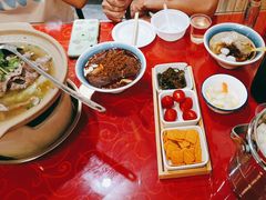 -冯烫烫跷脚牛肉·川菜小馆(武胜西街店)