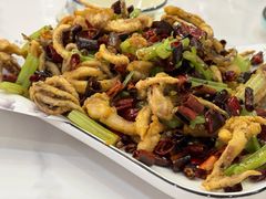 -虹海圣肉饼店家常菜馆