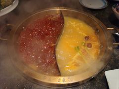 -小天鹅火锅·一线江景洪鼎旗舰店(洪崖洞店)