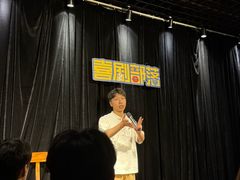 -喜剧部落脱口秀(三里屯工体店)