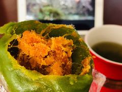 蛋黄肉松青团-许阿姨糕团店(南京总店)