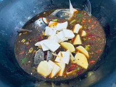 大锅鱼-山城家常菜铁锅炖鱼