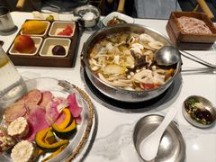 -菌小白火锅(时尚天河店)