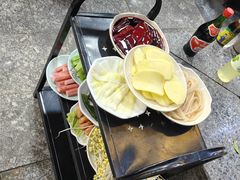 -肖肖酸萝卜鱼火锅(总店)