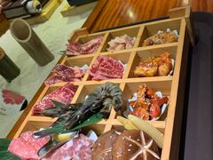 -肉魁屋·烧肉·烧鸟·酒场(高新店)