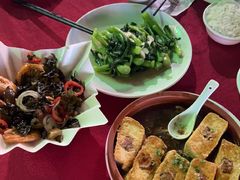 -五谷芳乳鸽王(海景店)