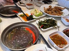 -围炉夜话·潮汕卤水火锅(榕江店)