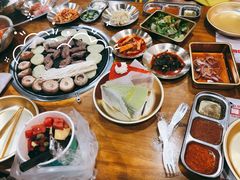 -黑豚黨韩国烤肉料理(悦然时光店)