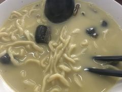 -三百碗宝应长鱼面(板仓街店)