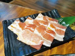 猪肉五花肉-热血兄弟·炭火烤肉(融侨中心店)