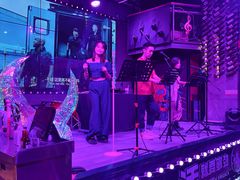 -Famous肥猫墨西哥音乐餐吧(五棵松华熙LIVE店)