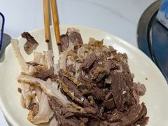 -何永光123鲜牛肉馆(1号店)