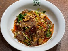 -费大厨辣椒炒肉(黄兴中心广场店)