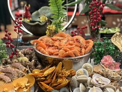 -大中华希尔顿酒店-念自助餐·嗨啤·小龙虾