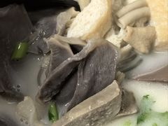 -津津老鸭粉丝馆(正东路店)