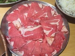 安格斯肥瘦-洱火云南酸菜牛肉火锅(石景山当代商城店)