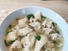 -周震馄饨