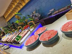 -锤头鲨毛肚海鲜烤肉自助餐厅(国购广场店)