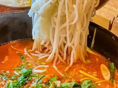 -银米·云南传统过桥米线(双廊黑金冠店)