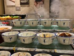 自助调料区-美食汇·海鲜自助西餐厅·江门富力万达嘉华酒店