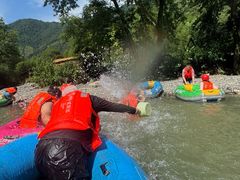 -雅鲁激流探险漂流