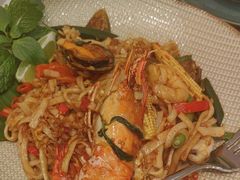 -芭札·Thai泰国餐厅(同和金铂天地店)