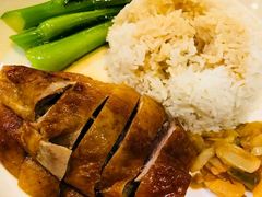 -新大咀港式茶餐厅(宝山万达店)