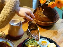 -月亮眼花园餐厅书吧酒吧