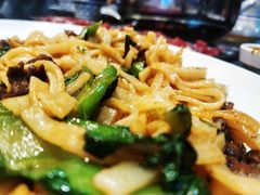 -六合里雄记汕头牛肉火锅(东门店)