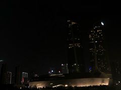 -南京眼步行桥