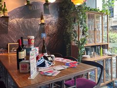 -Brut Eatery Wine Bar & Restaurant (建国东路店)