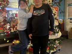 -大头虾越式风味餐厅(光明广场店)