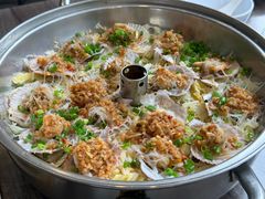 -今鲜源酒店·海鲜锅贴青岛菜(新湛路店)