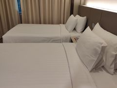 -曼谷湄南河畔华美达广场酒店