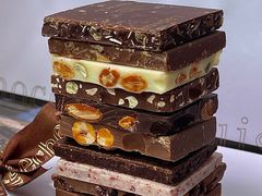 -Laderach 莱德拉(上海环贸iapm店)