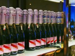 -温莎KTV(珠江路店)