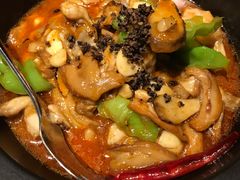 -云海肴·汽锅鸡·云南菜(天山百盛优客店)