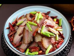 -唐师傅湘西名菜馆(武陵路店)