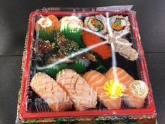 -盒马鲜生(宝地店)