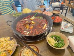 -黄潇洒老火锅(九眼桥宏济巷店)
