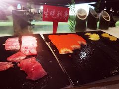 -爱永尚海鲜自助火锅烤肉(恩施店)