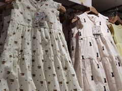 -优衣库(北京万柳华联购物中心店)