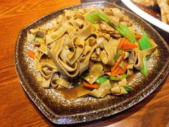 -鸿运大厨·大馅饺子·家常菜