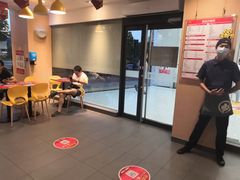 -麦当劳(政通路店)