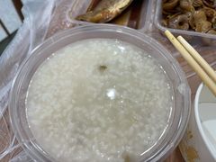 -蓝精灵饺子店
