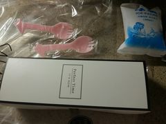 -蜜蜂小象·榴莲千层蛋糕(时代汇11栋店)