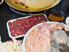 -沸炉重庆老火锅(军事博物馆店)