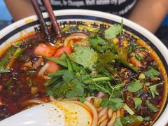 -霸舌生滚牛肉米粉(天生街道店)