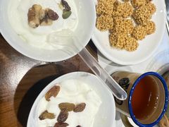 -乡土特色.冷锅鱼.牦牛肉汤锅